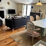 La Petite Terrasse *