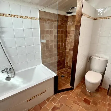 La Petite Terrasse サン・マルタン・ド・レ